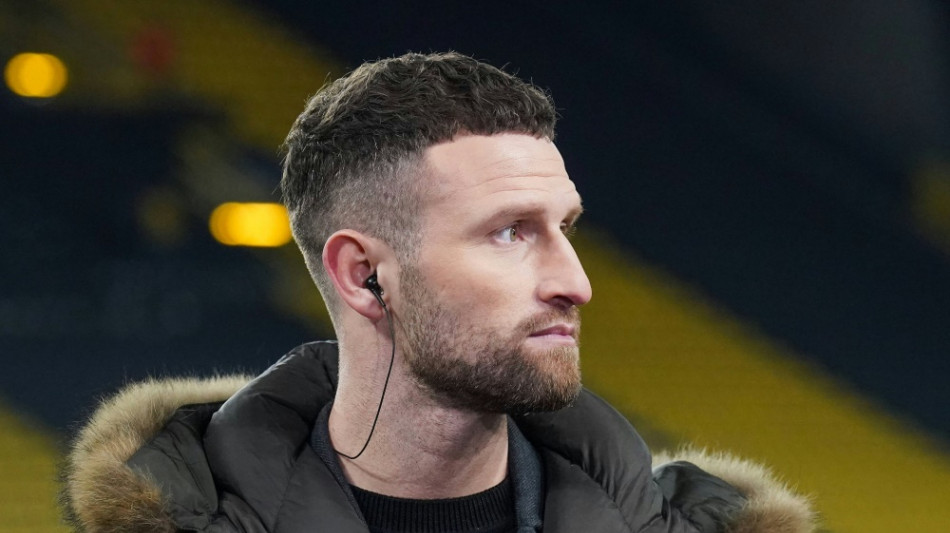 Mustafi will Karriere fortsetzen