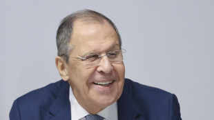 Lavrov, 'Francia ha offerto dialogo senza coinvolgere Kiev'