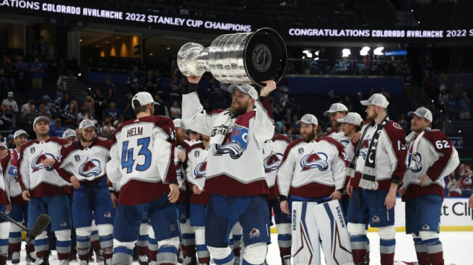 Hockey sur glace: Colorado met fin au règne de Tampa Bay et s’offre une 3e Coupe Stanley

  