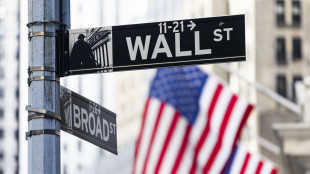 Wall Street apre contrastata, Dj +0,35%, Nasdaq -0,22%