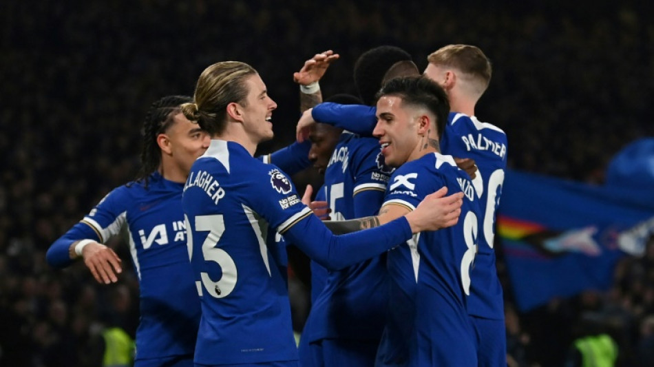 Chelsea vence Newcastle no encerramento da rodada do Inglês