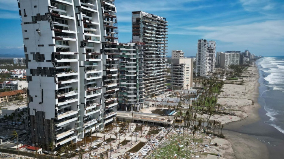 Ouragan au Mexique: Acapulco espère sortir la tête de l'eau encore une fois