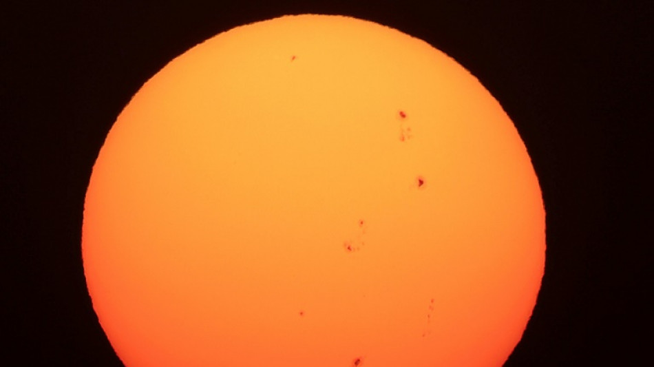 Forte tempestade solar deverá impactar Terra a partir de quinta-feira