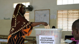 Les Sénégalais élisent leurs députés, le pouvoir en quête d'une large majorité