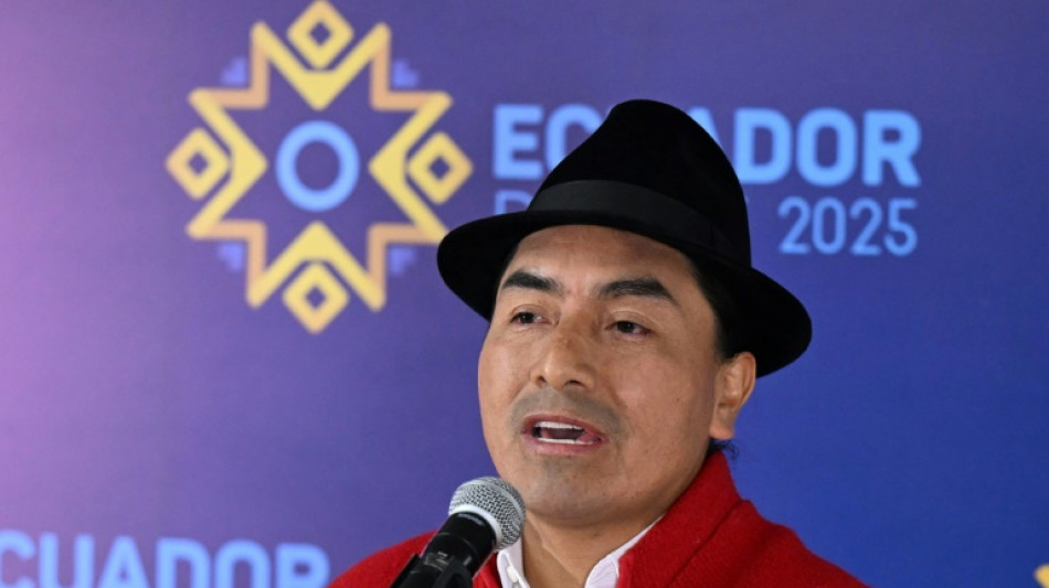 Los candidatos presidenciales de Ecuador debaten con la mira en la lucha contra el crimen