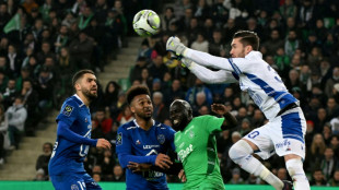 Ligue 1: un bon point pour Saint-Etienne et Troyes