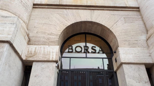 Borsa: Milano apre in rialzo dello 0,58%