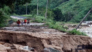 Hurricane leaves at least 27 dead in Mexico's Acapulco