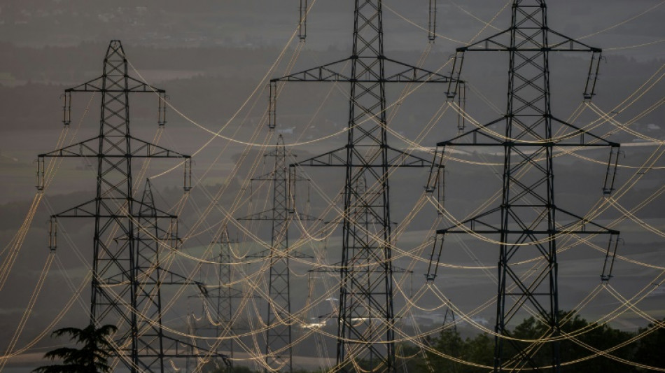 EU-Kommission schlägt Strom-Preisdeckel und Übergewinnsteuer vor