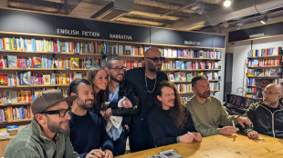 Negramaro firmano copie nuovo album a Firenze, fan in delirio