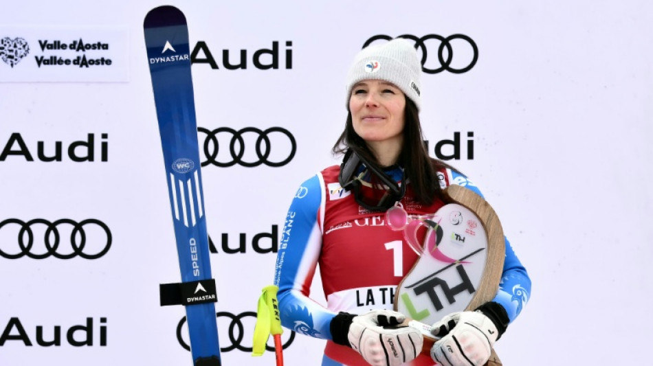 Ski: un podium pour les Bleues, grâce à Romane Miradoli à La Thuile