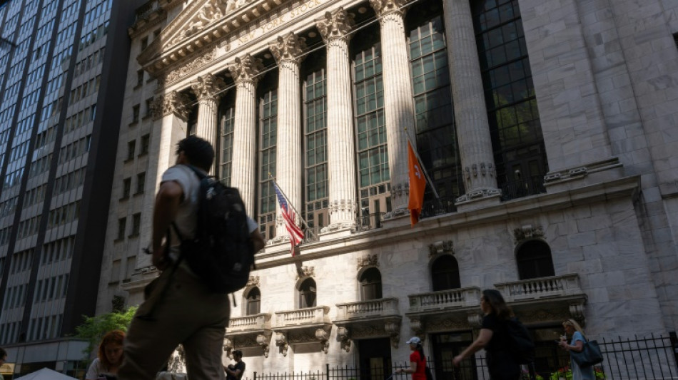 Wall Street en ordre dispersé mais le Nasdaq promet, à ce rythme, un nouveau sommet