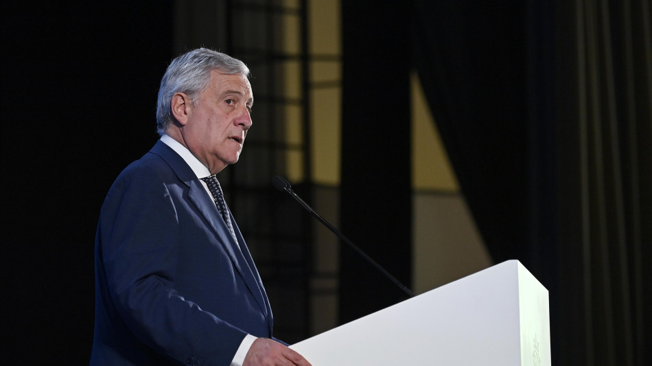 Tajani, 'non si segnalano problemi agli italiani in Iran'