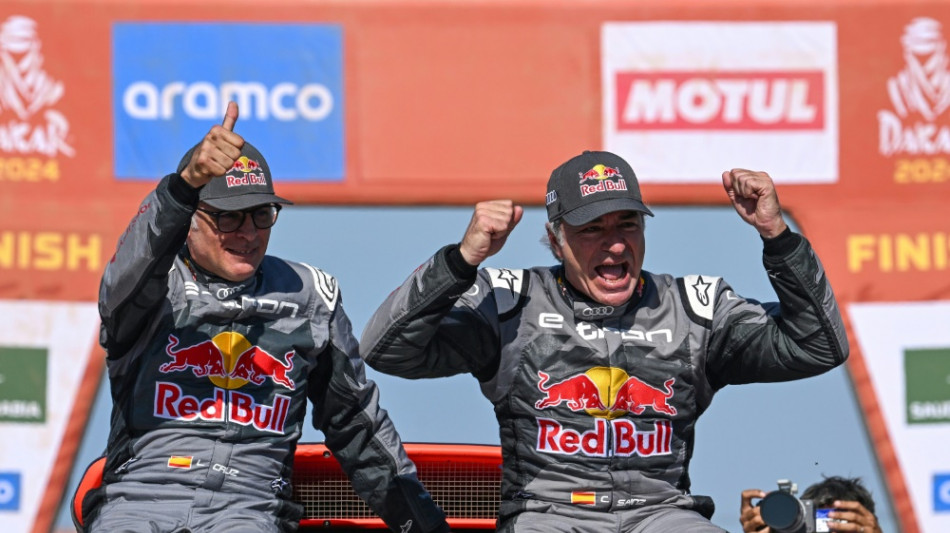 Audi am Ziel: Sainz gewinnt Rallye Dakar