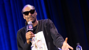 Demandan a rapero Snoop Dogg por agresión sexual