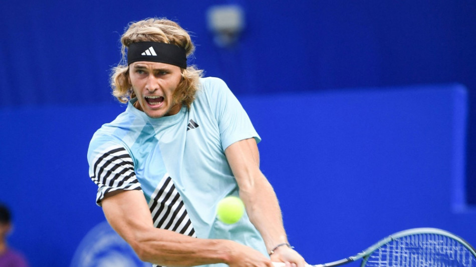 Topgesetzter Zverev im Halbfinale von Chengdu