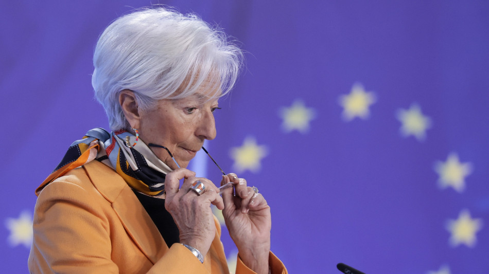 Lagarde, 'se serve faremo una pausa nel taglio dei tassi'