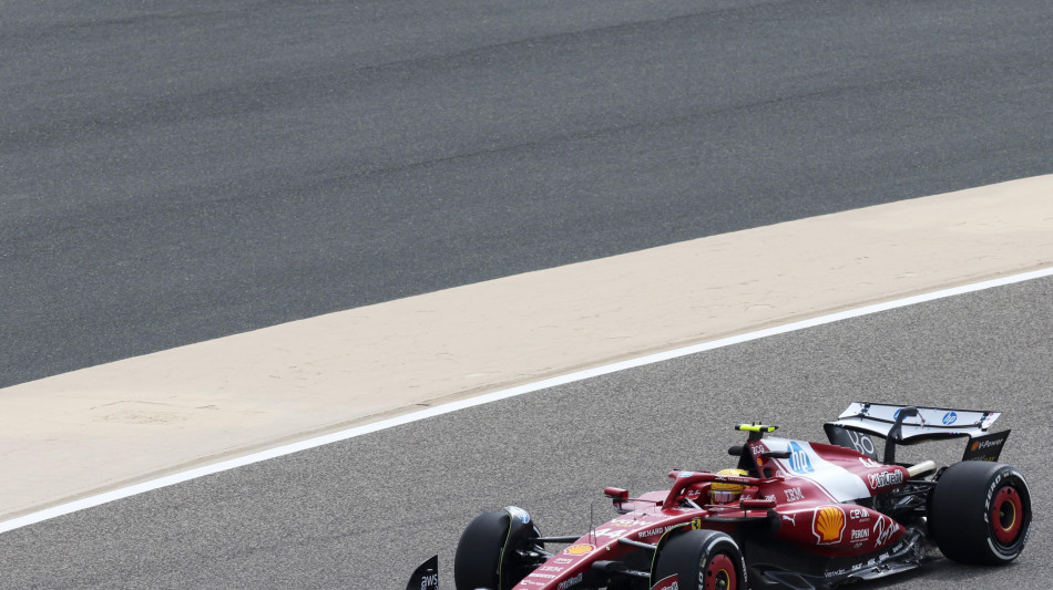 Test Bahrain, Hamilton in pista per la Ferrari