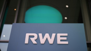 RWE rechnet wegen deutlich sinkender Strompreise mit weniger Gewinn 