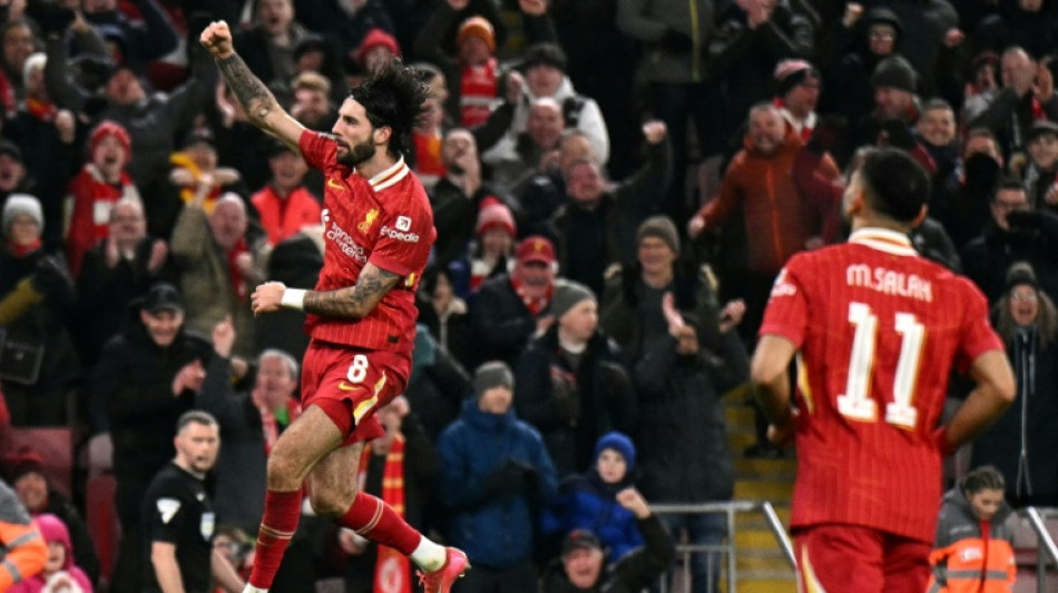 Liverpool thrash Spurs to reach League Cup final