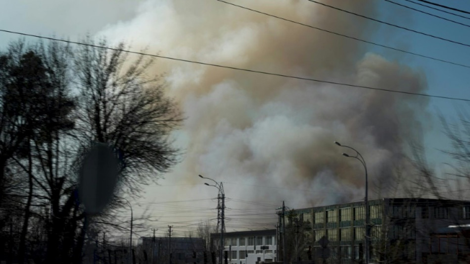 Ukraine: la Russie accusée du bombardement d'une école, Zelensky veut parler à Poutine