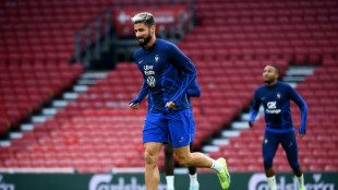 Bleus: Giroud titulaire au Danemark, Griezmann capitaine et Varane remplaçant