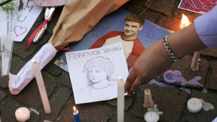 "Complètement perdue": nouveaux hommages de personnalités au Royaume-Uni après la mort de Liam Payne