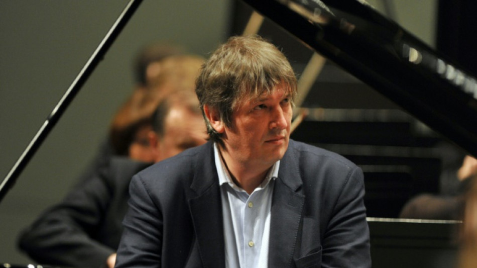 Russian pianist calls for power to be cut to Kyiv