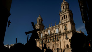 Una procesión religiosa clama por lluvia ante la sequía en España