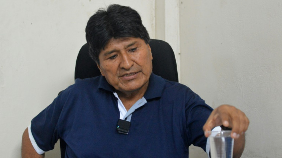 Evo Morales desafia proibição legal e anuncia candidatura à Presidência