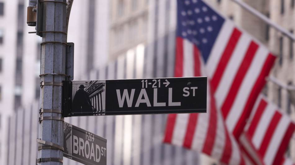 Wall Street positiva, Dj +0,41%, Nasdaq +0,63%