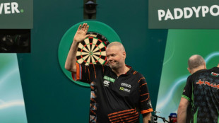 Darts-WM: Generationen-Duell perfekt - Smith scheidet aus