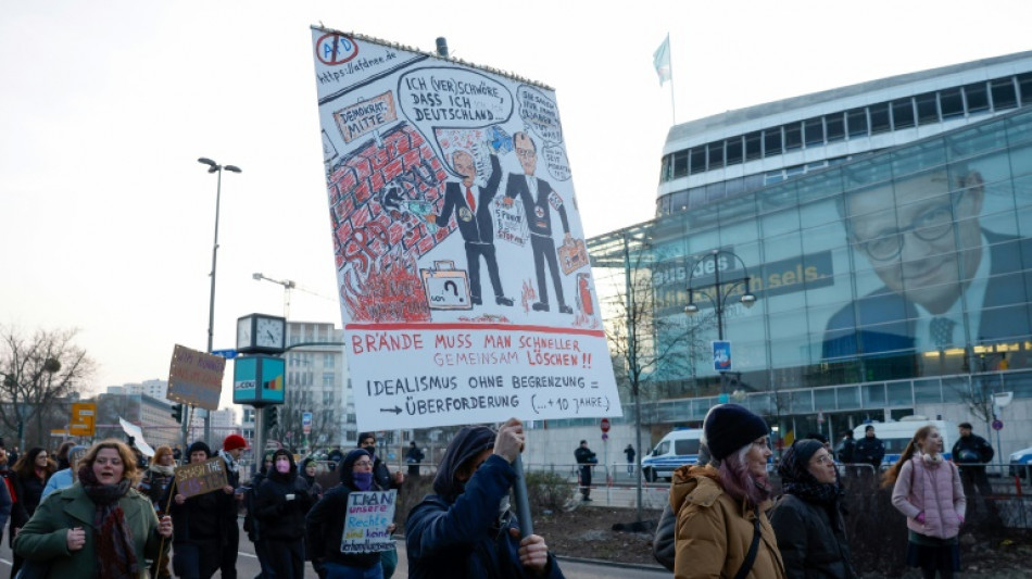 Umstrittene Unions-Anfrage zu NGOs droht zur Belastung bei Sondierungen zu werden