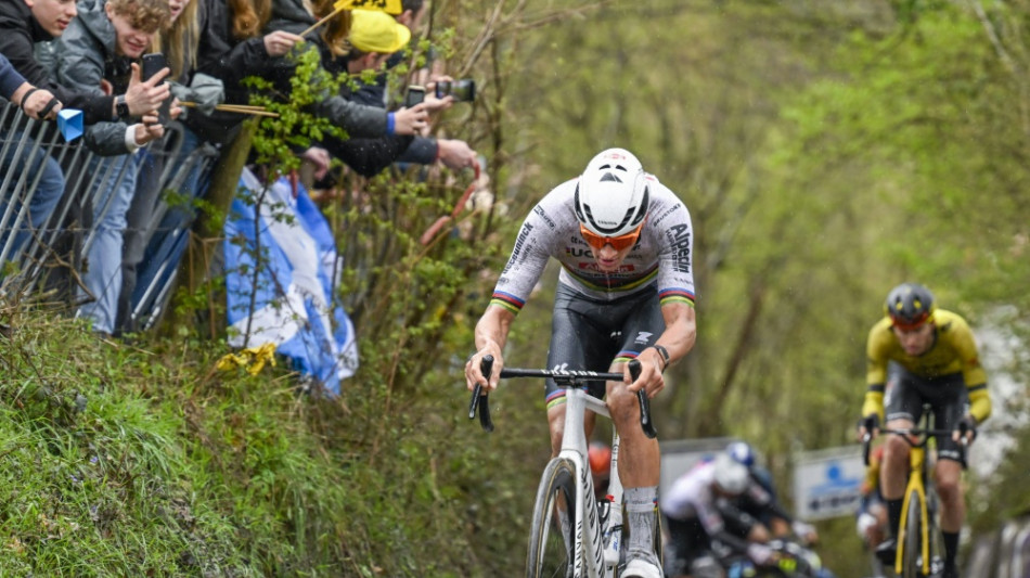 Van der Poel gewinnt Flandern-Rundfahrt - Politt Dritter