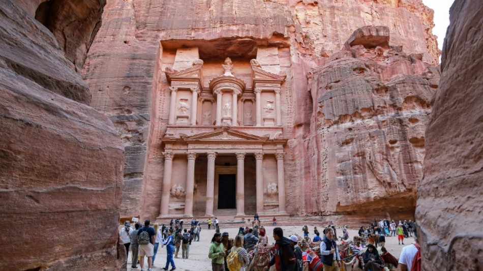 Le grand retour des touristes à Petra, la merveille du désert jordanien