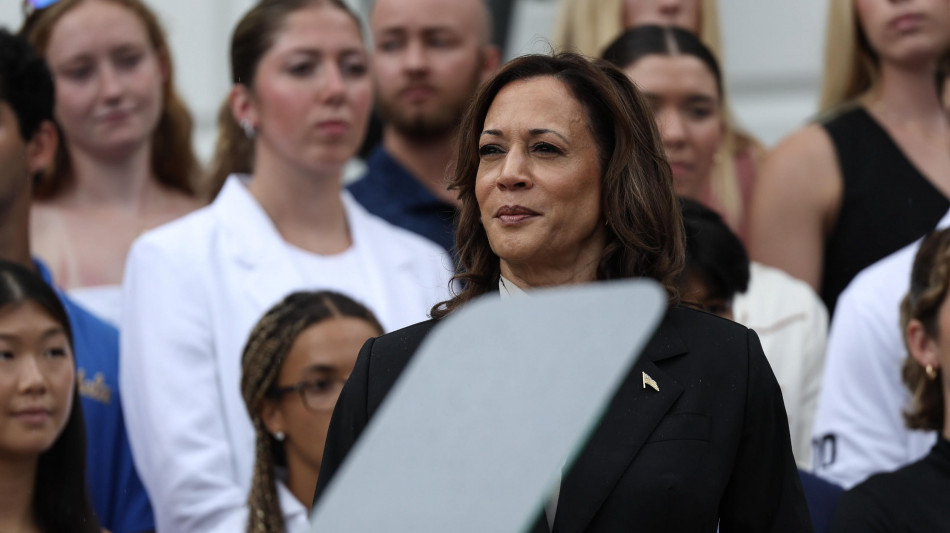 Media, Harris ha delegati sufficienti per la nomination