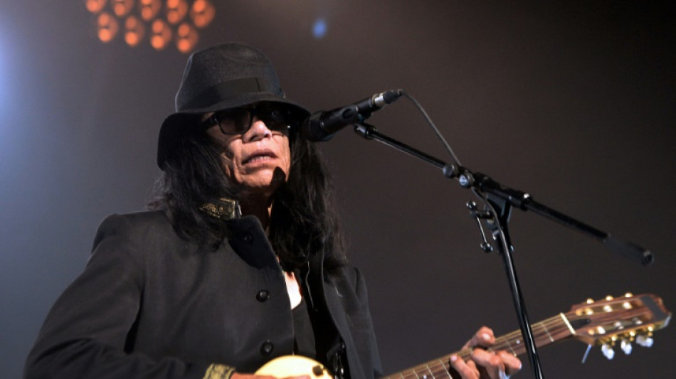 Sixto Rodríguez, cantor de Sugar Man, morre aos 81 anos