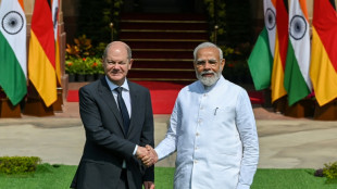 Scholz bricht zu Regierungskonsultationen in Indien auf