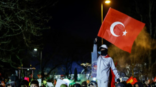 Turquie : le maire d'Istanbul incarcéré, contestation dans les rues et dans les urnes