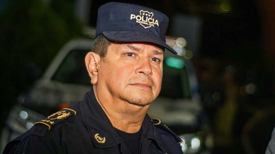 El director de policía de El Salvador, líder de la guerra antipandillas, muere en un accidente