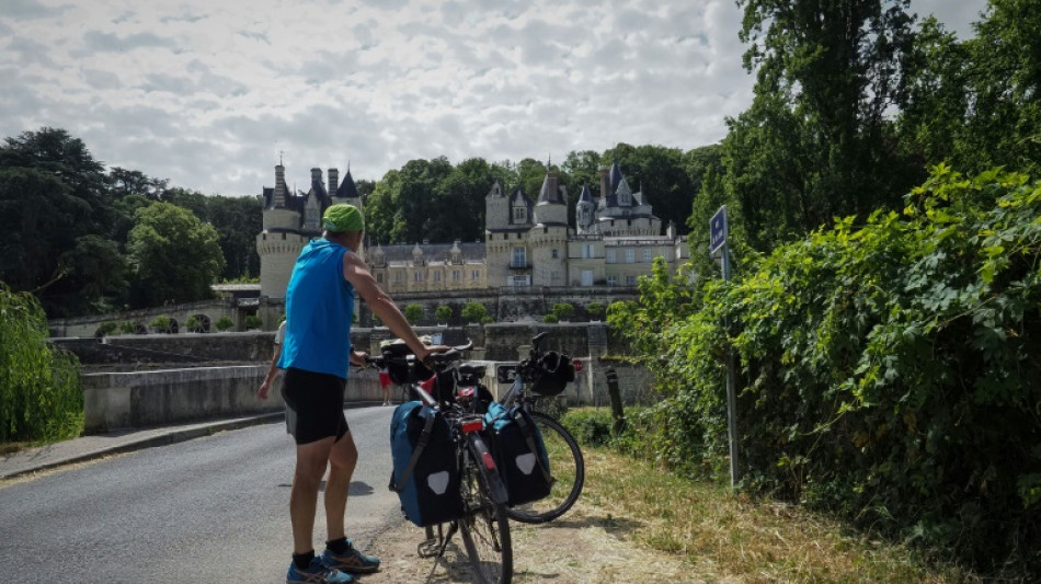 Le long des routes cyclables en France, les hébergements dédiés fleurissent