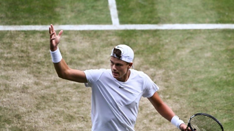 Rune elimina Dimitrov e avança às quartas de final em Wimbledon