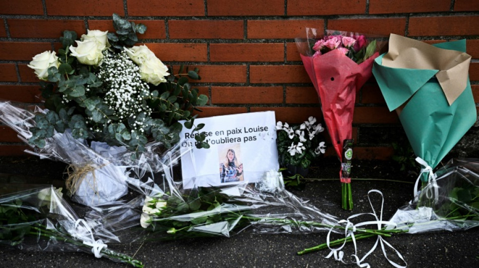 Essonne: tristesse et effroi devant l'établissement de la collégienne poignardée à mort