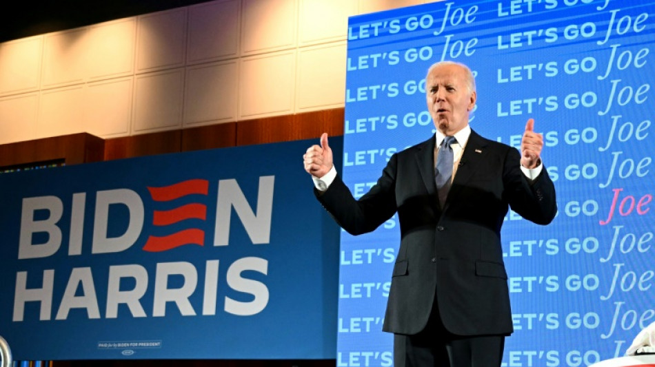 Après le débat, Biden en campagne pour tâcher de corriger le tir