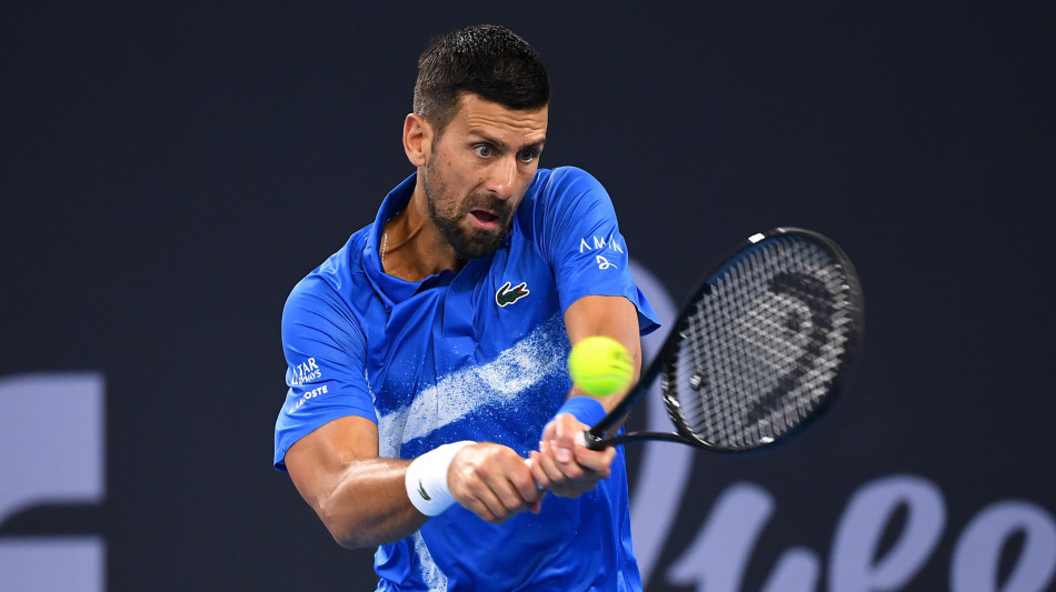 Tennis: per Djokovic esordio vincente a Brisbane