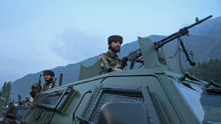 Fuerzas indias se enfrentan a rebeldes armados en Cachemira 