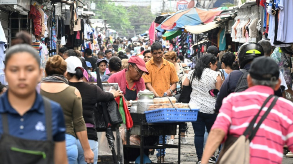 Après un an de "guerre contre le crime", les Salvadoriens redécouvrent leurs rues