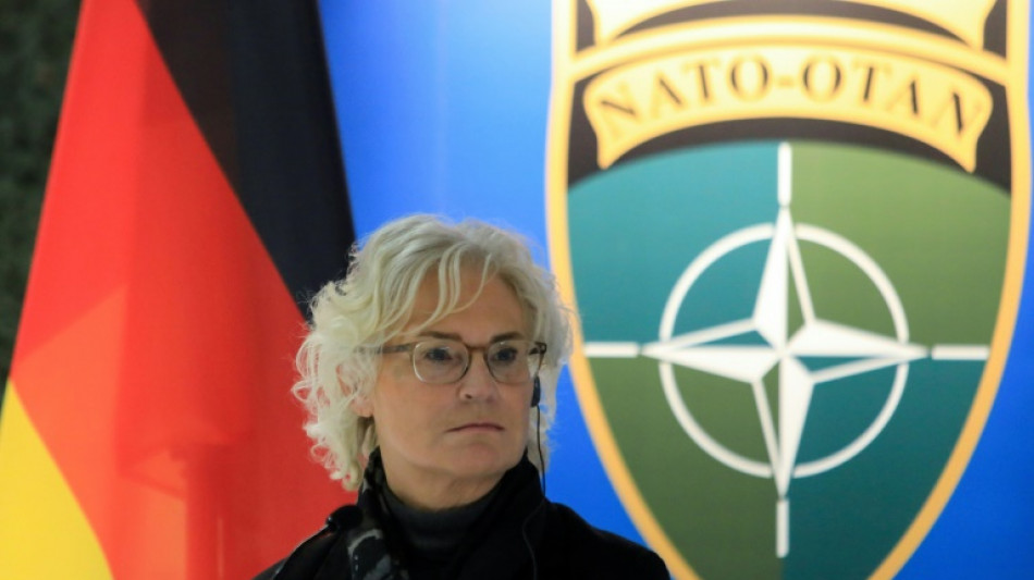 Lambrecht warnt vor "Flächenbrand" bei Nato-Einsatz in Ukraine