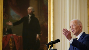 Biden defiende proyecto de obras públicas en su primer aniversario en la Casa Blanca