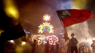 A Cuba le 'parrandas' illuminano la notte nonostante i blackout